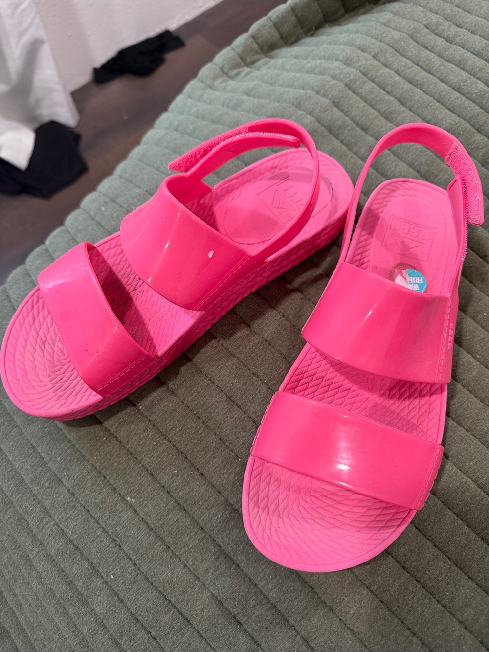 Reef Women's Bright Pink Double-Strap Slingback Sandals